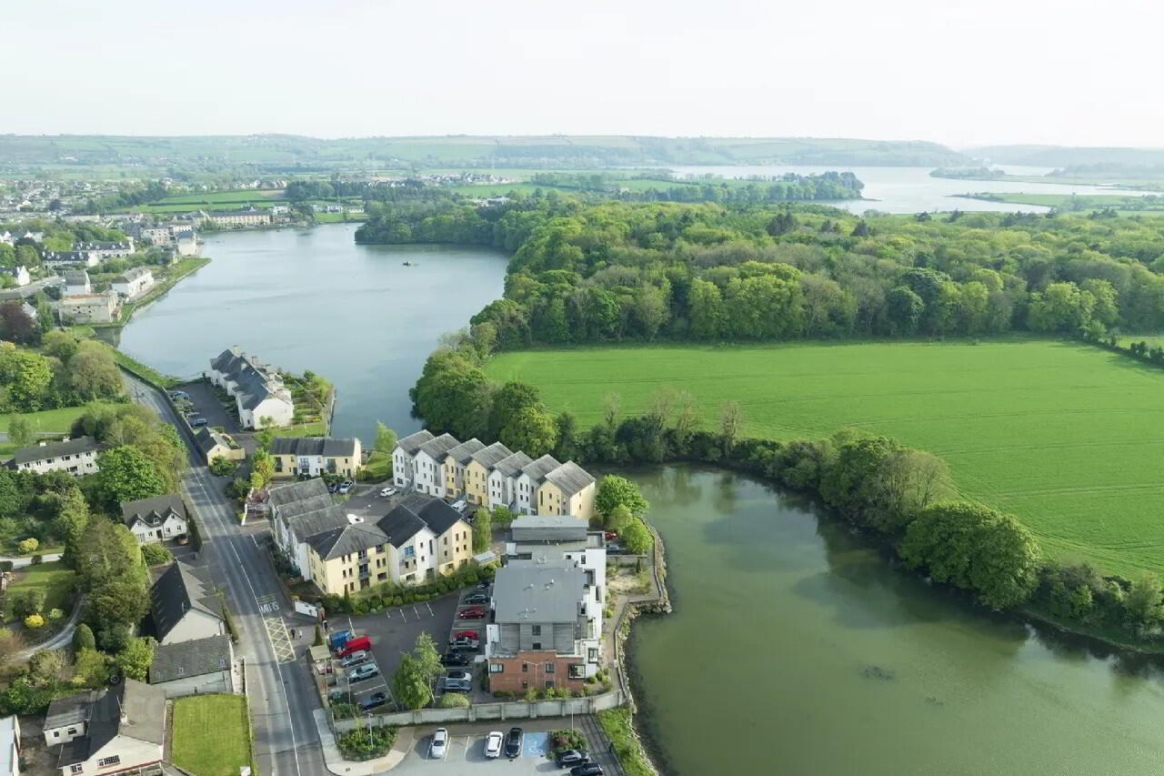 16 The Moorings 16 of 21