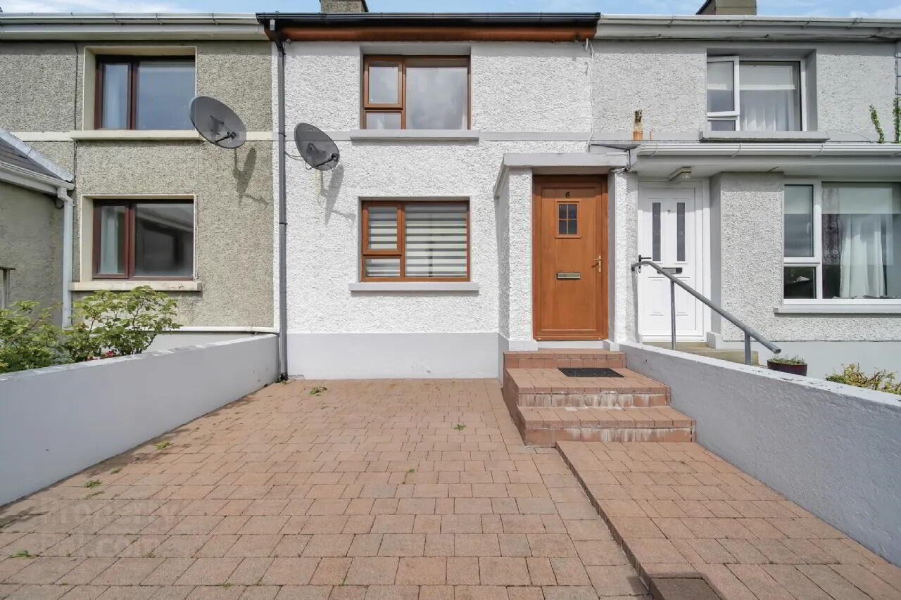 6 Knocknamona Terrace 1 of 36