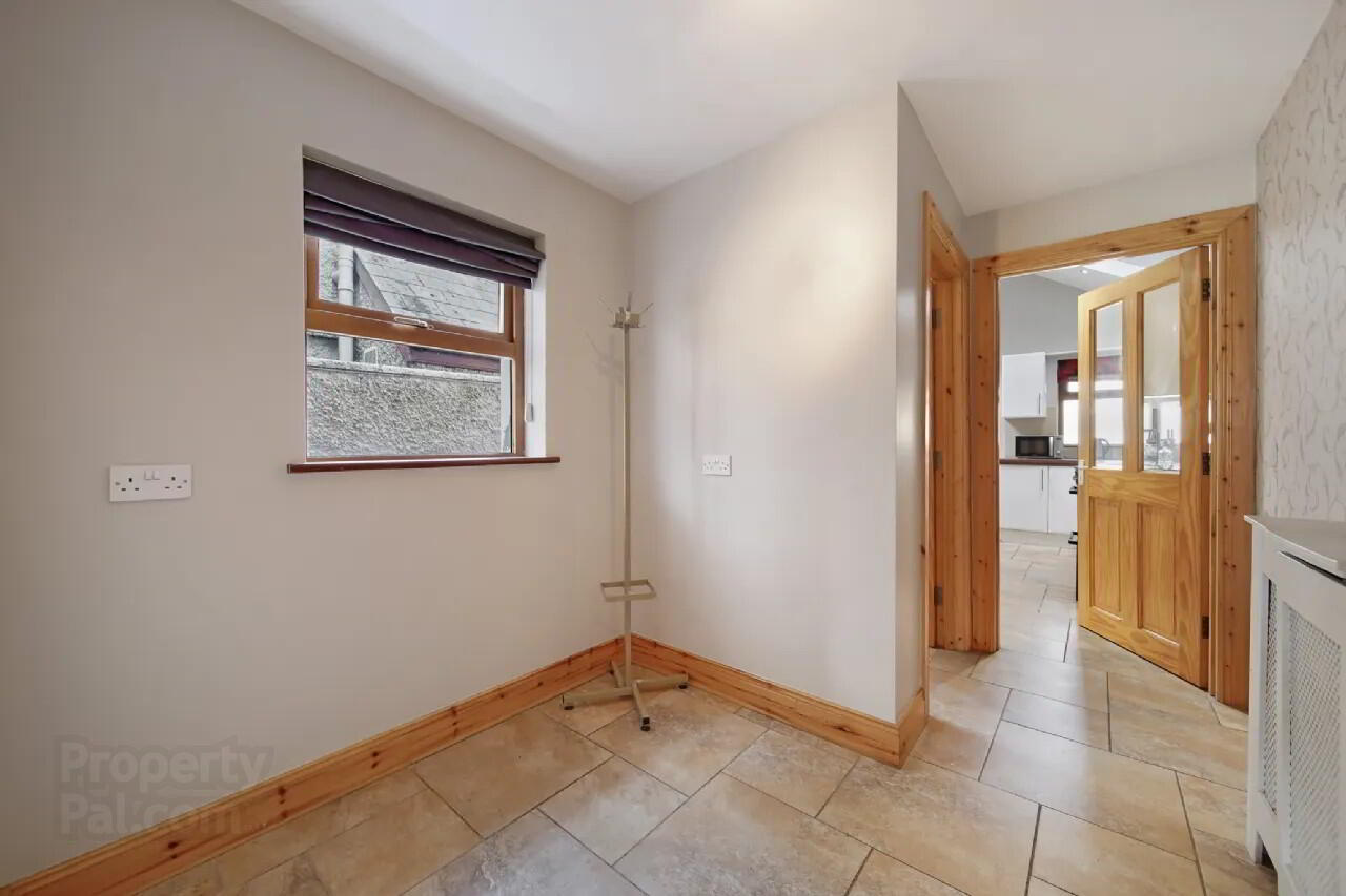 6 Knocknamona Terrace 11 of 36