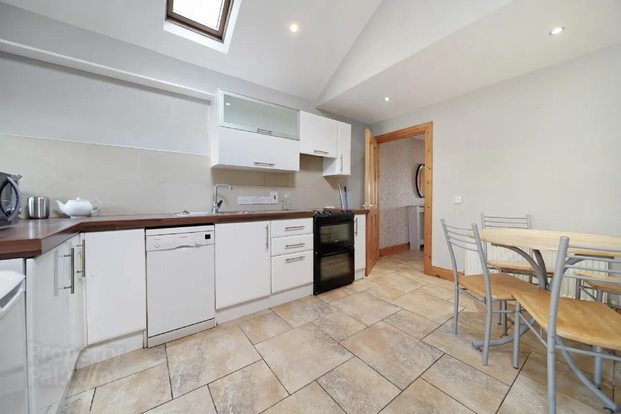 6 Knocknamona Terrace 17 of 36