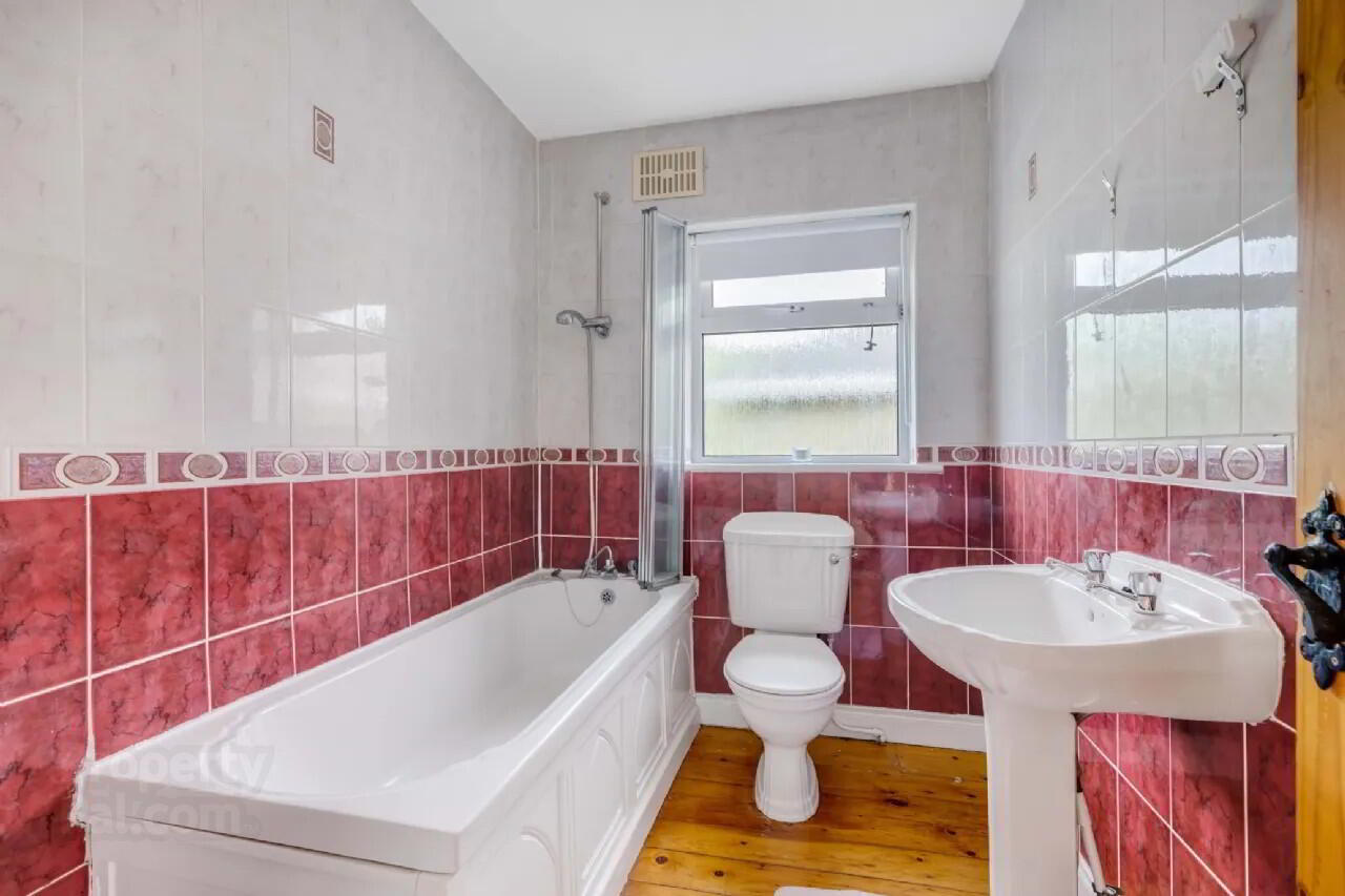 29 Cluain Ri 11 of 25