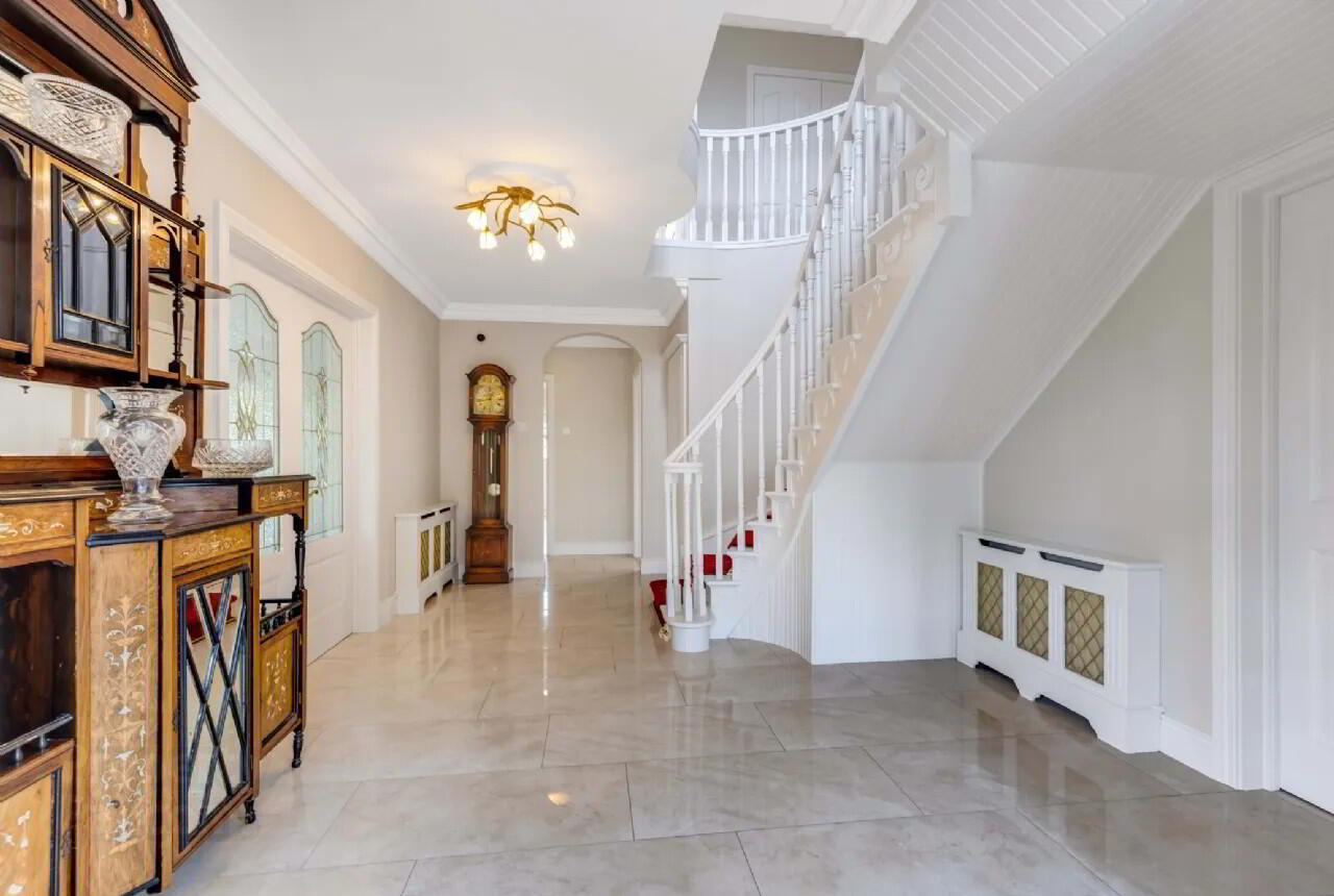 property description image