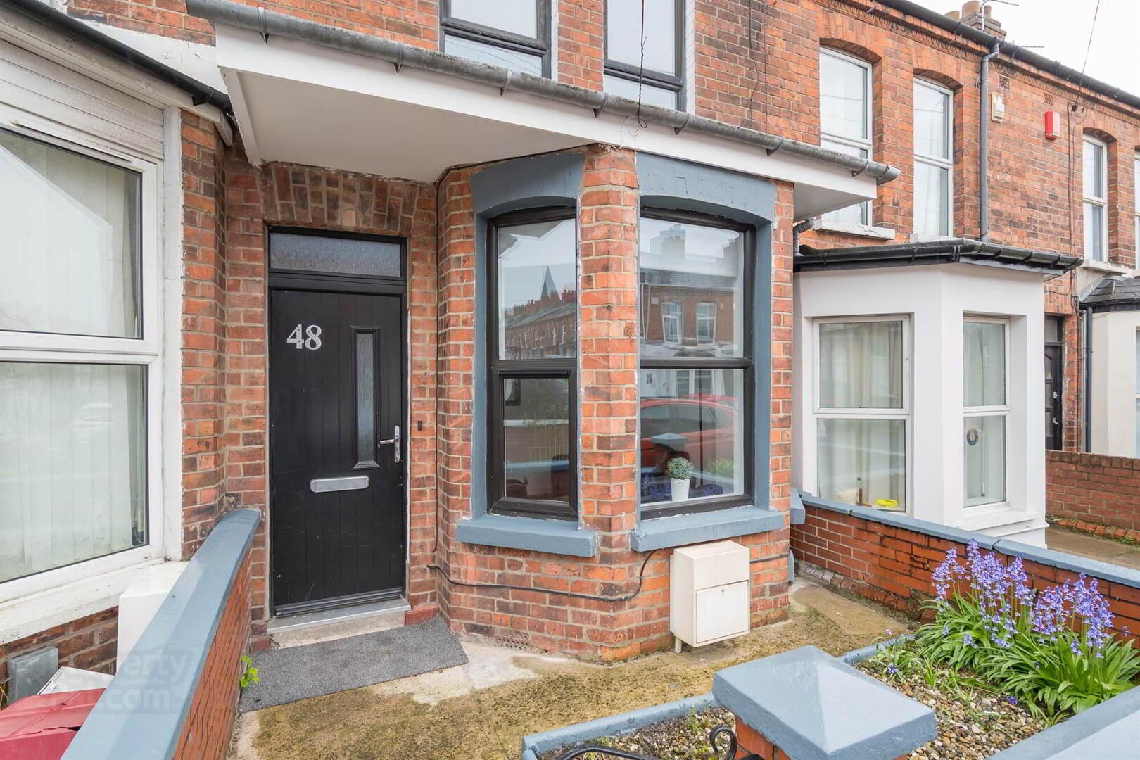 property description image