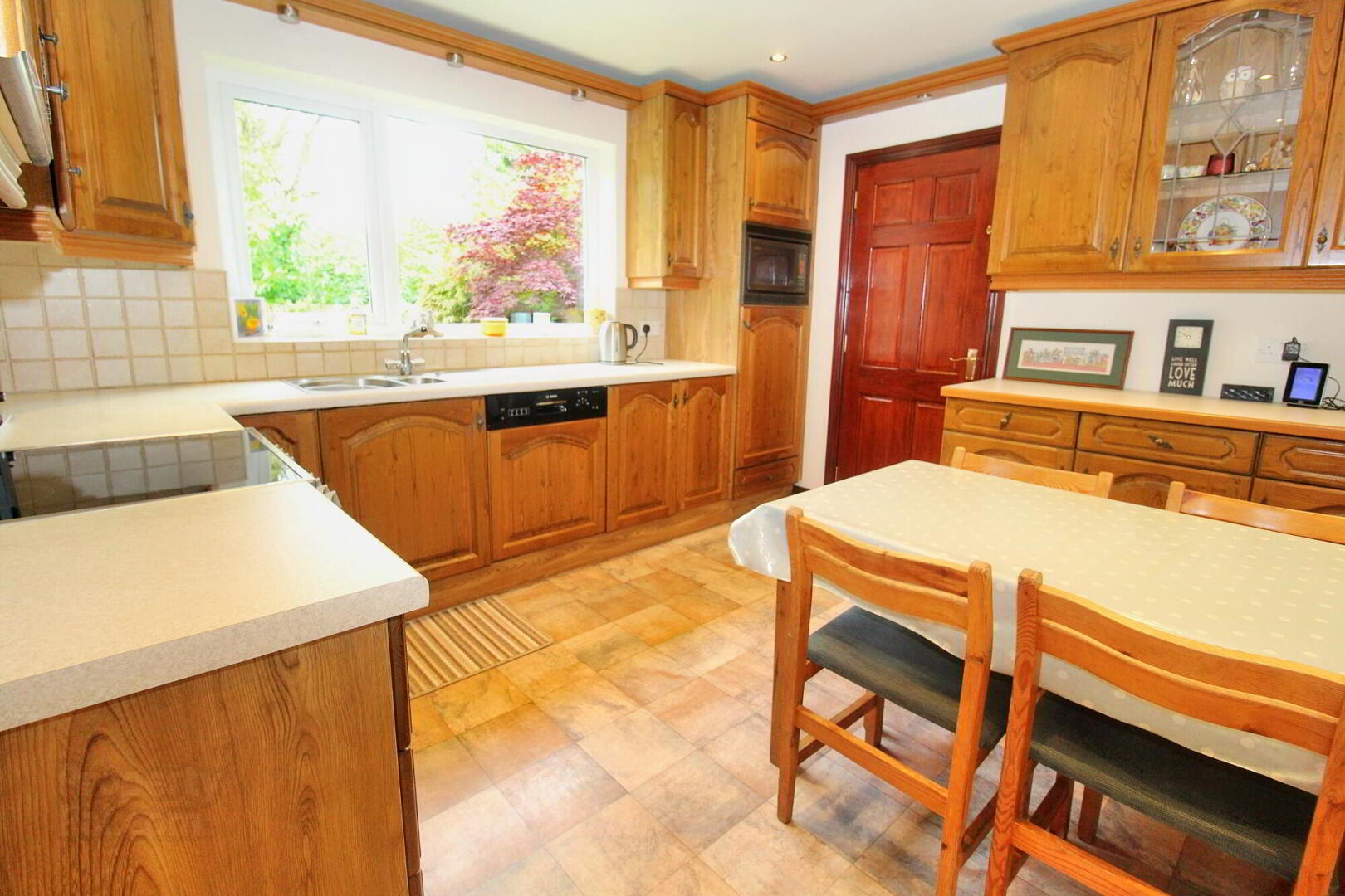 9 Riverside Avenue 7 of 23