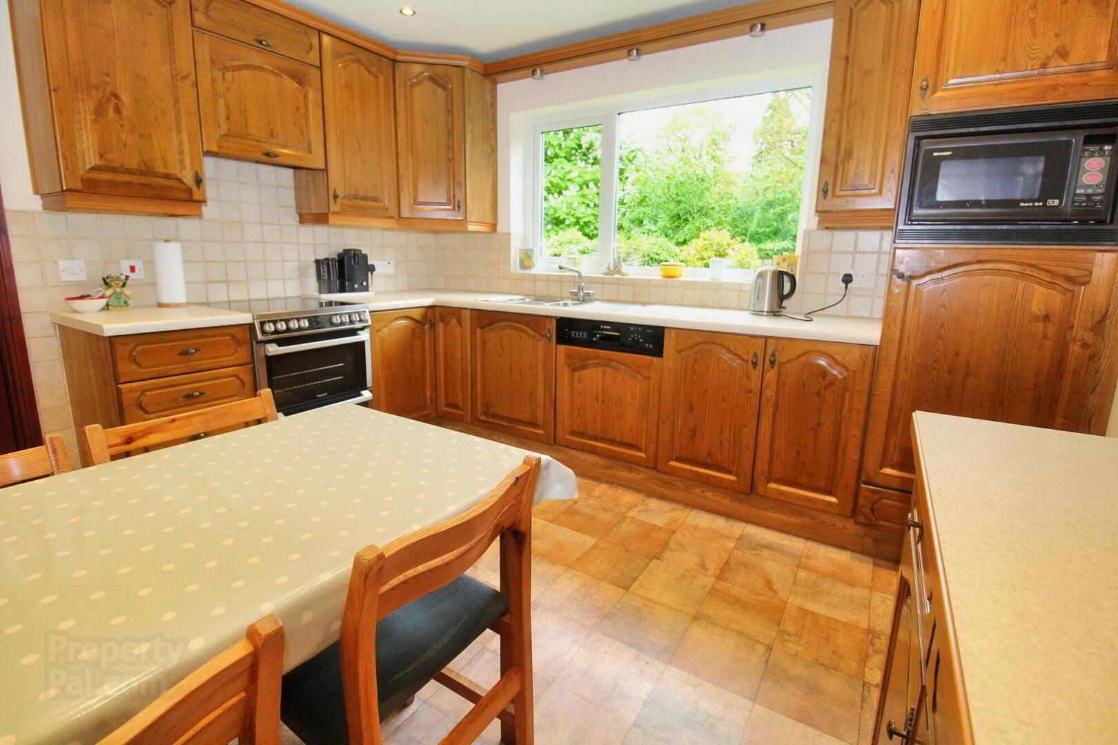 9 Riverside Avenue 8 of 23