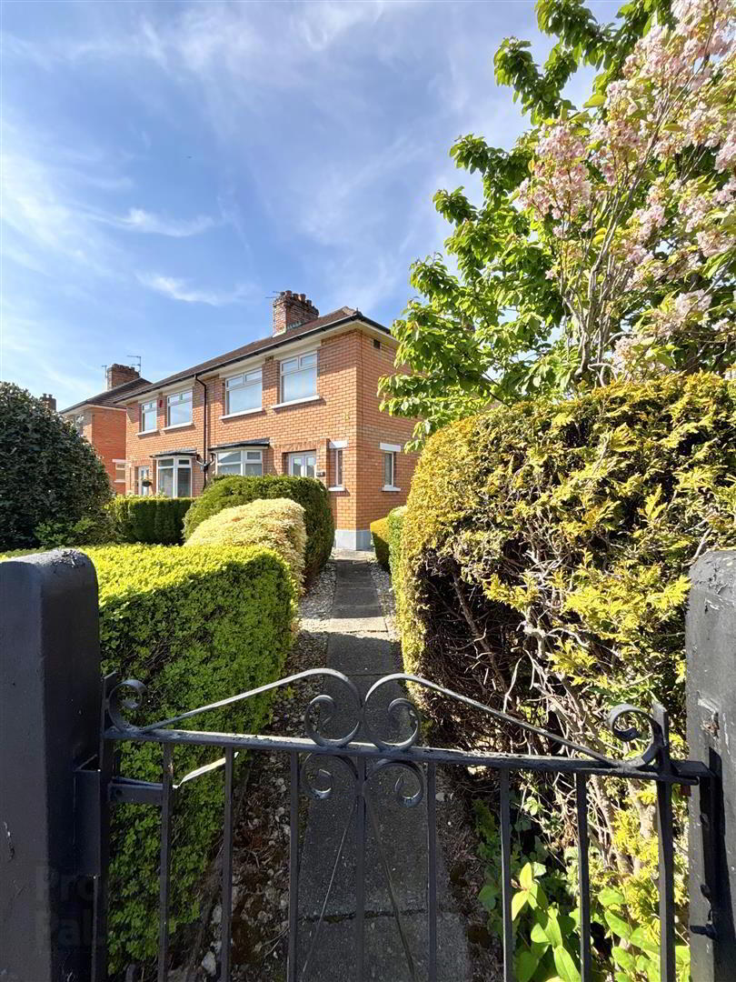 616 Ballysillan Road 3 of 26