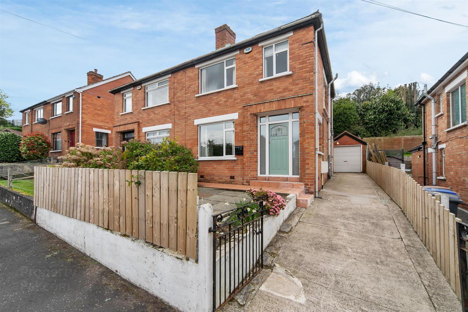 property description image
