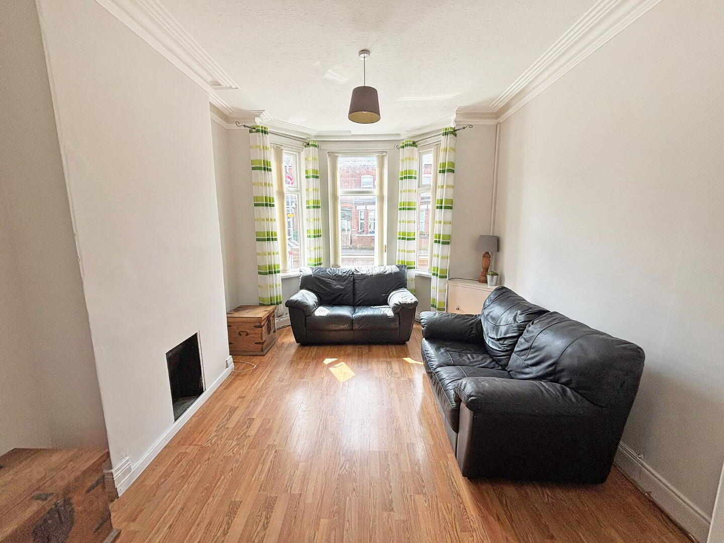 property description image