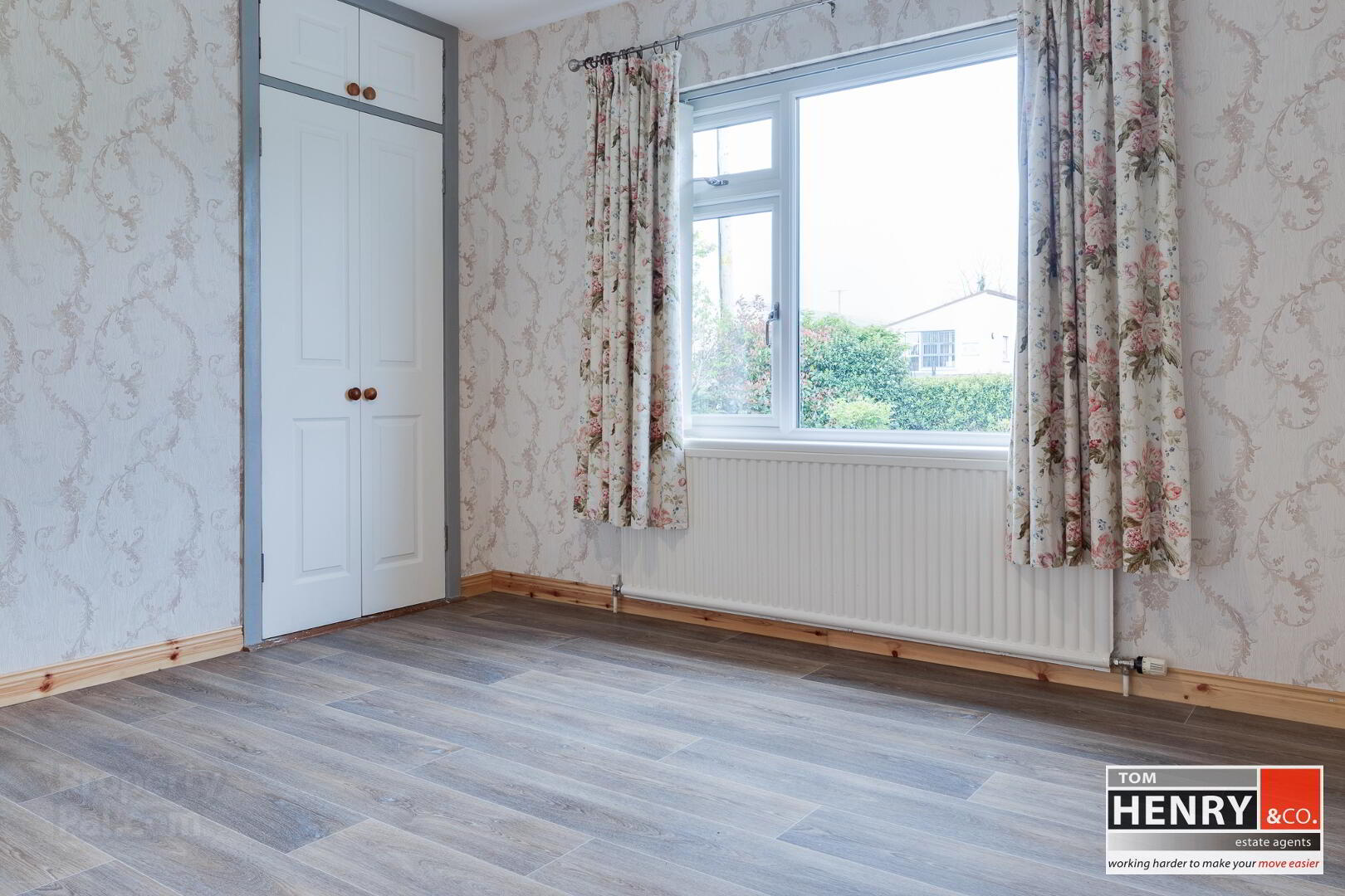 18 Trewmount Road 21 of 45