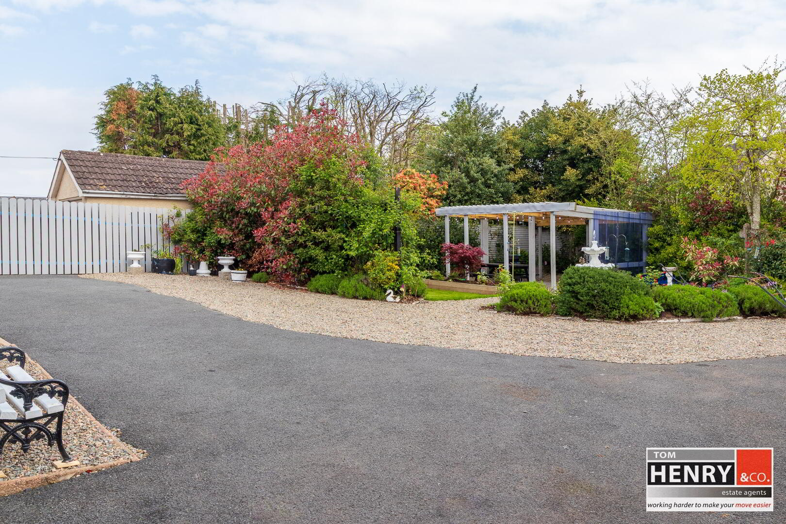 18 Trewmount Road 29 of 45