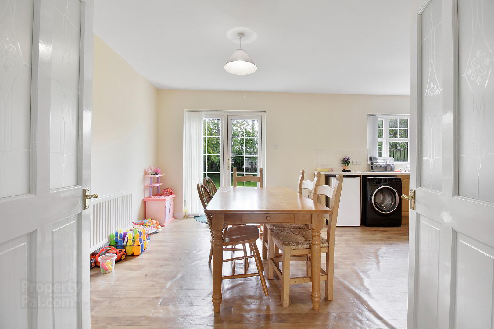 13 Whitehill 6 of 22