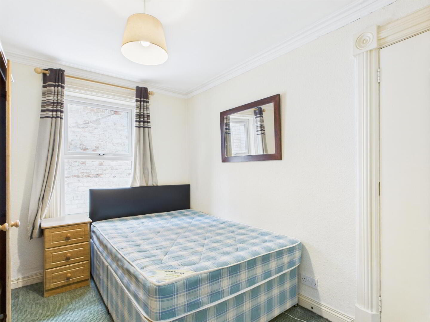 property description image