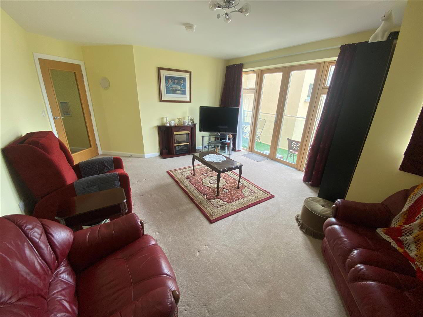 154 Castle Street 8 of 19