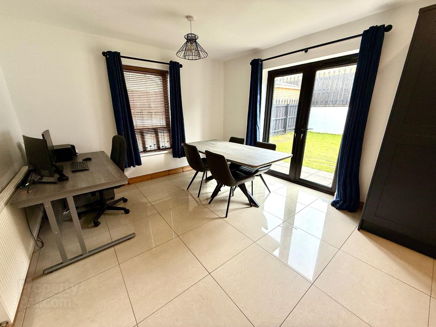 41 Bulters Wharf 10 of 30