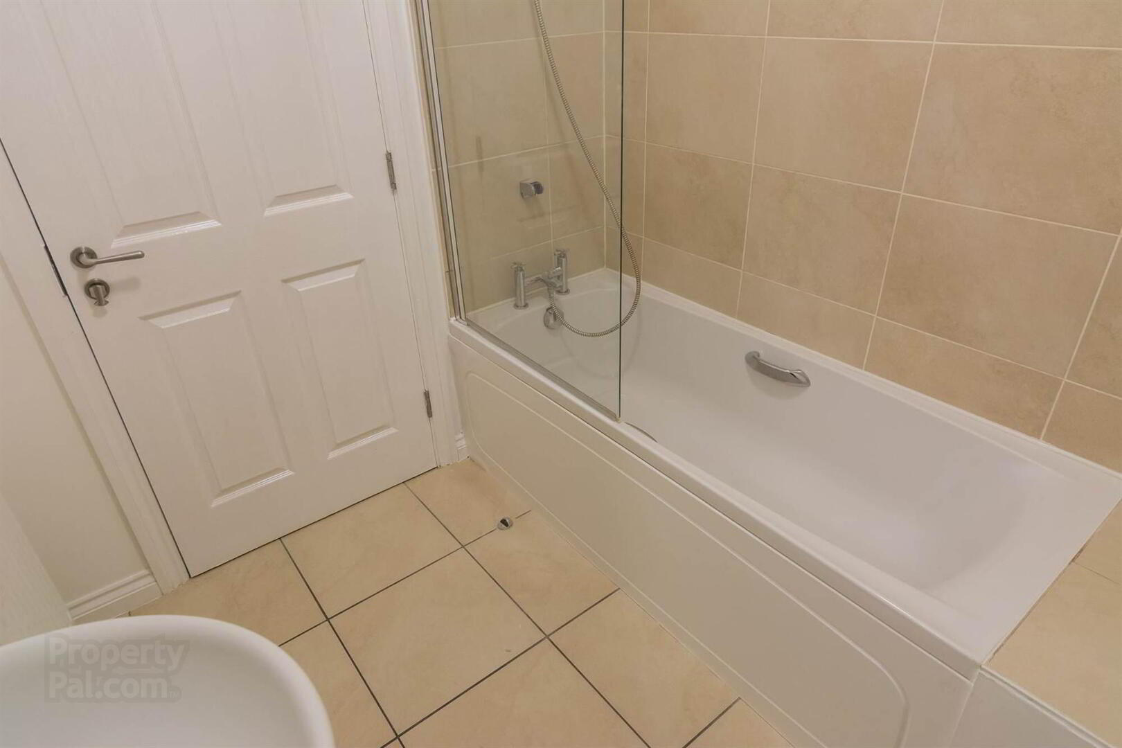 204 Saint Anne's Square (albert Court), 7 Edward Street 13 of 14