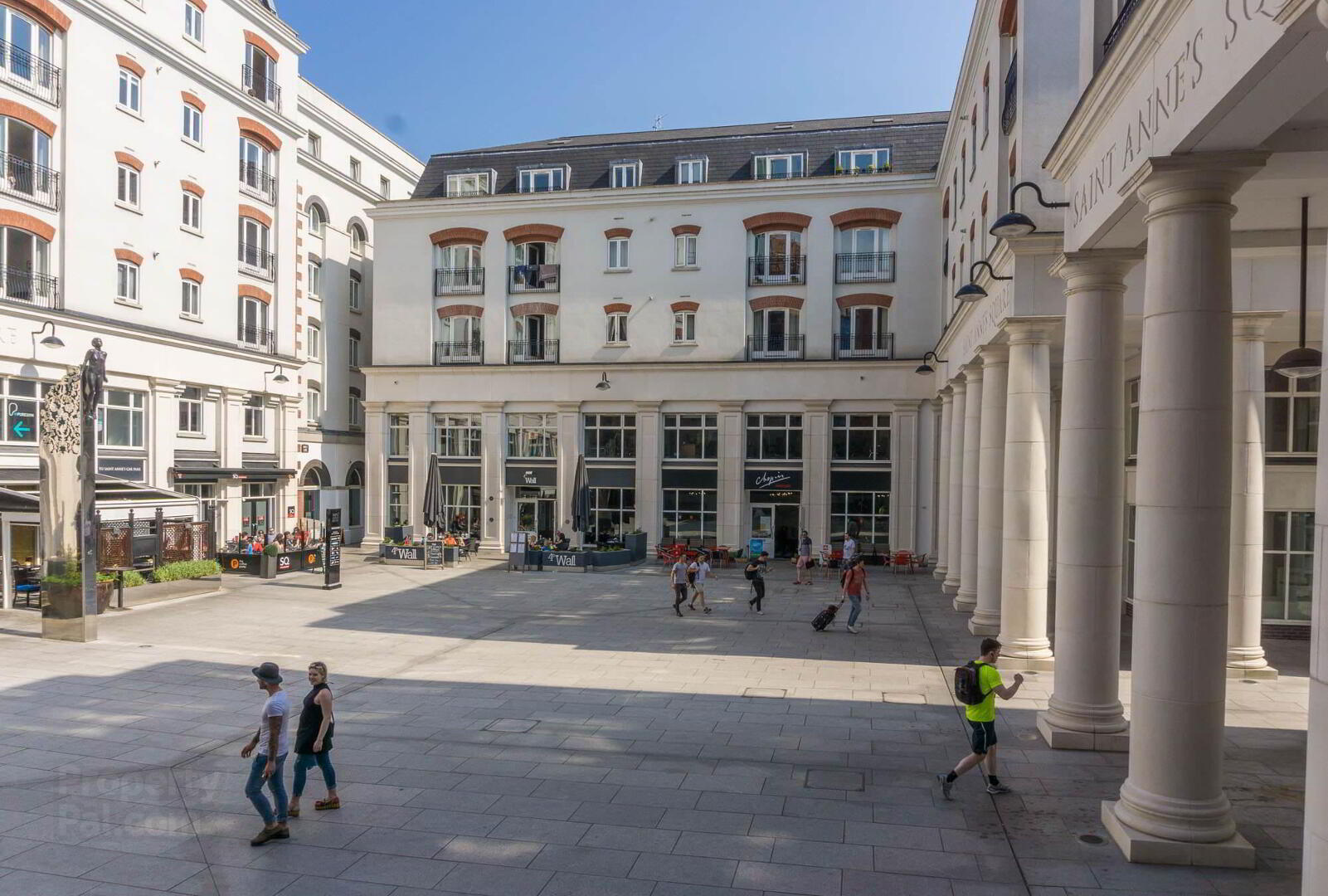 204 Saint Anne's Square (albert Court), 7 Edward Street 1 of 14