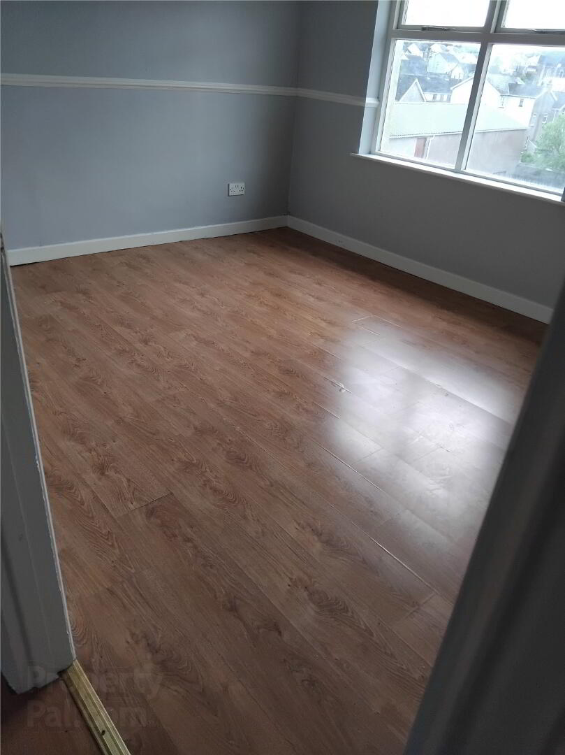 44a Main Street 12 of 16