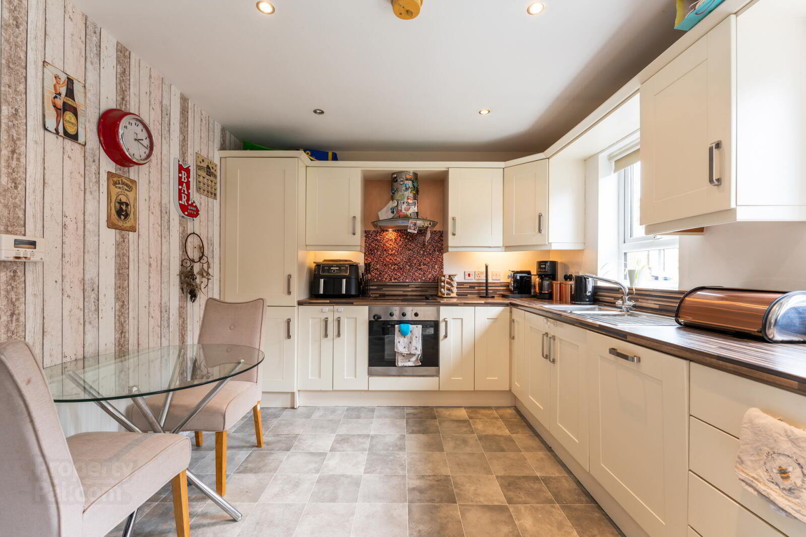 18 Cornmill Way 8 of 23