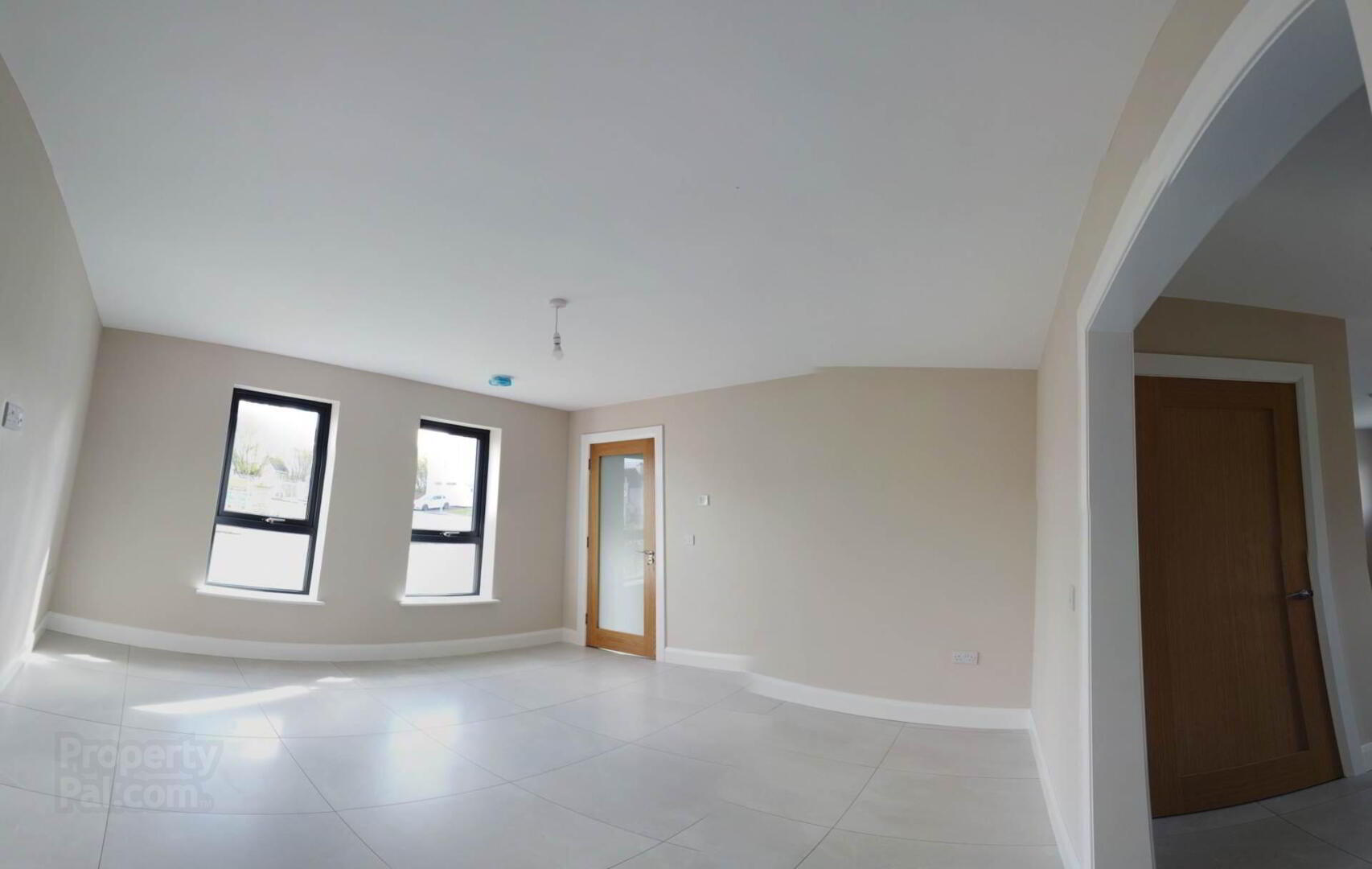 8 Drumcarbit Mews 12 of 39