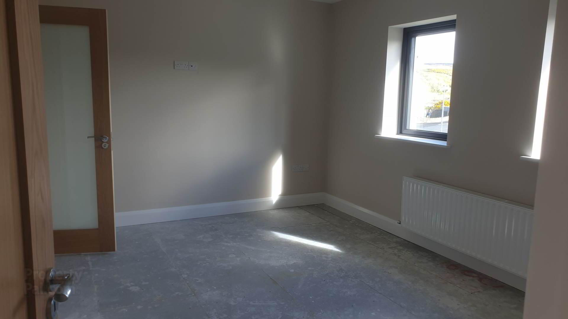 8 Drumcarbit Mews 18 of 39