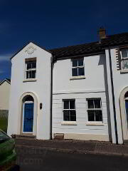 9 Rawdon Court Mews 1 of 12
