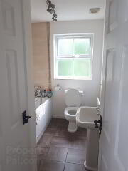9 Rawdon Court Mews 10 of 12