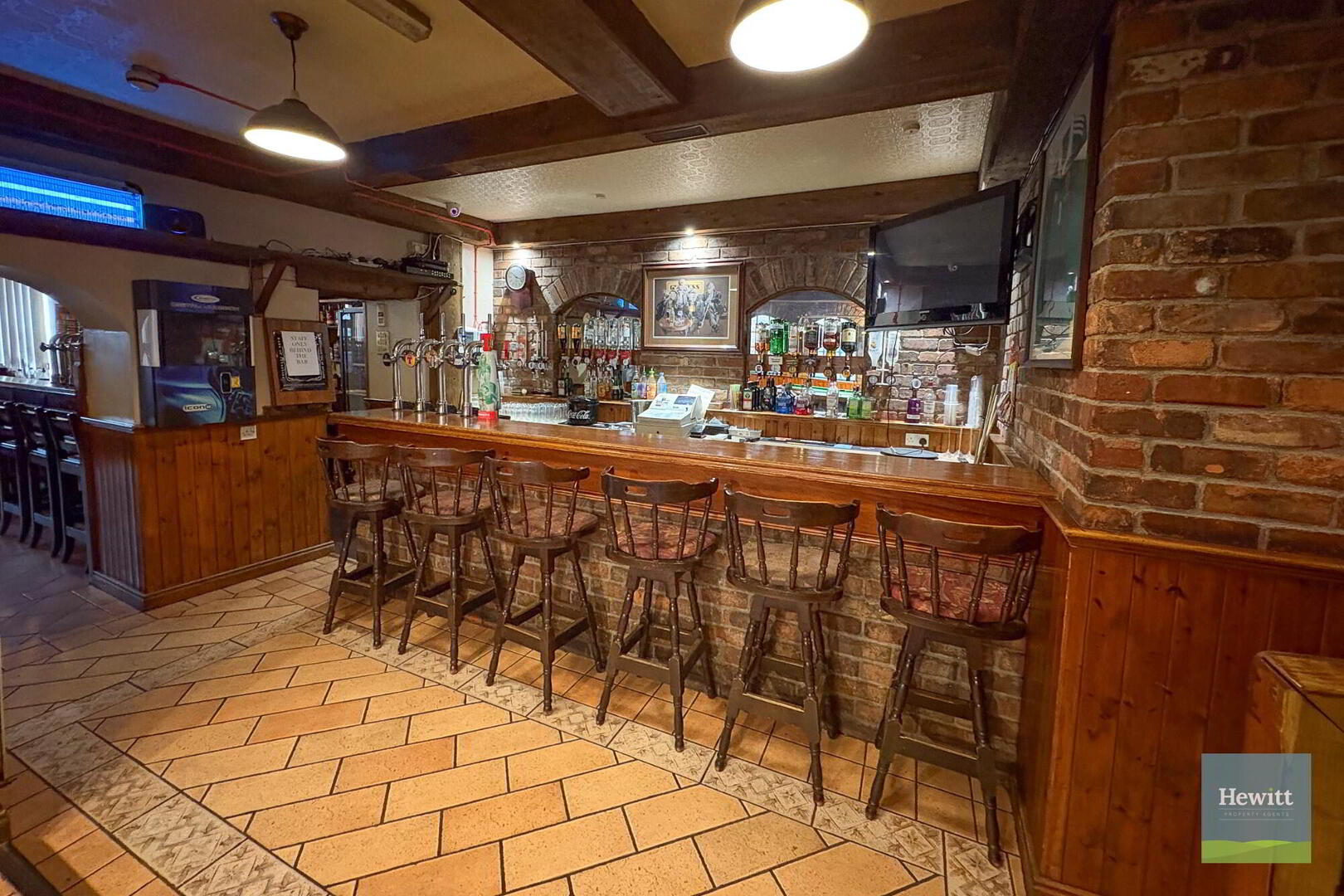 The Village Inn & Buttery, 103-105 Main Street 6 of 36