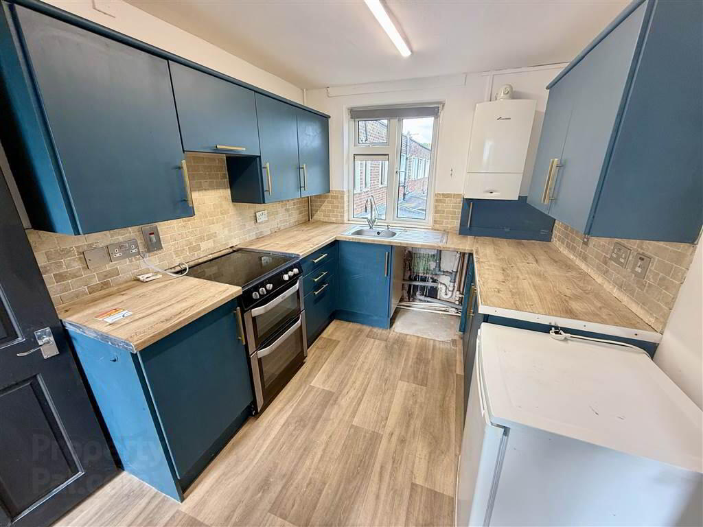 32b Shimna Close 4 of 7