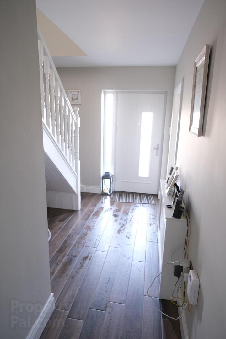 5 Birchgrove 3 of 24