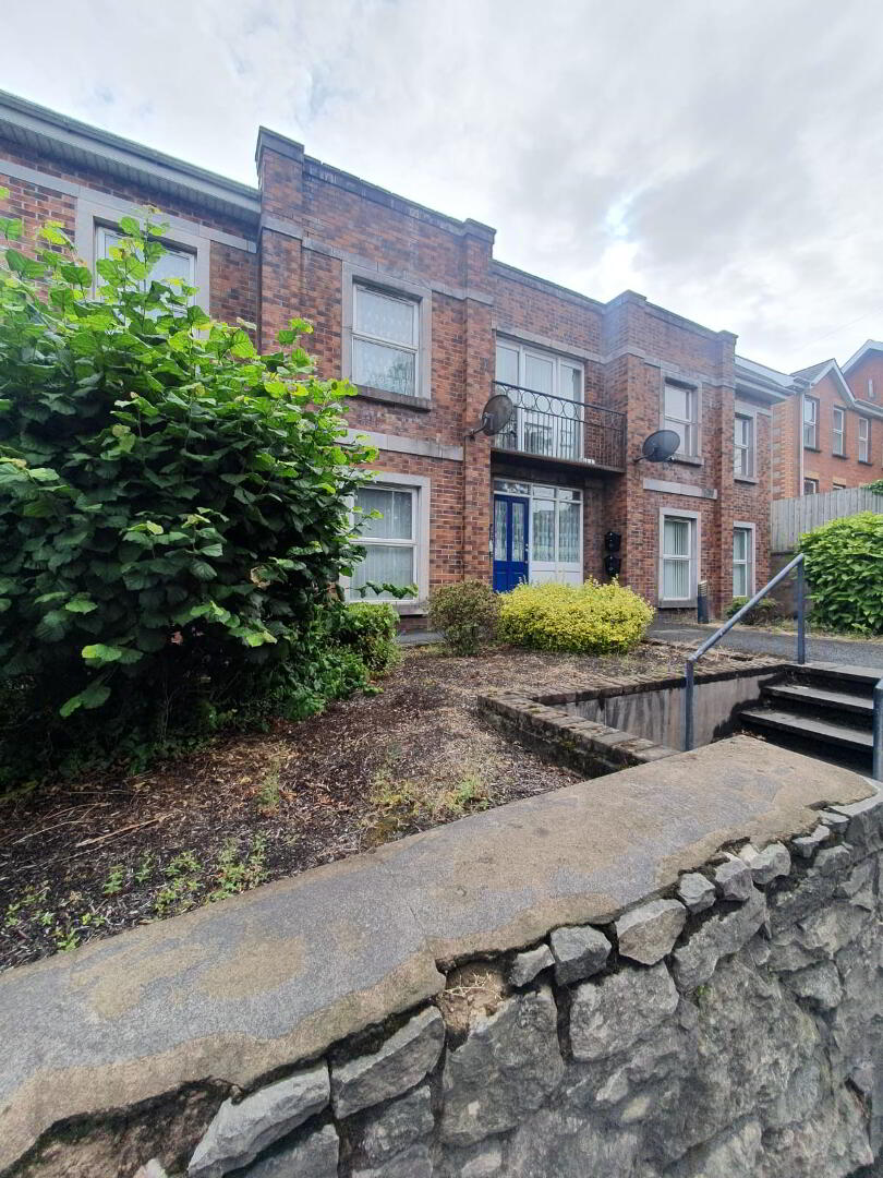 6 1 Langs Court, Newry Road 1 of 7