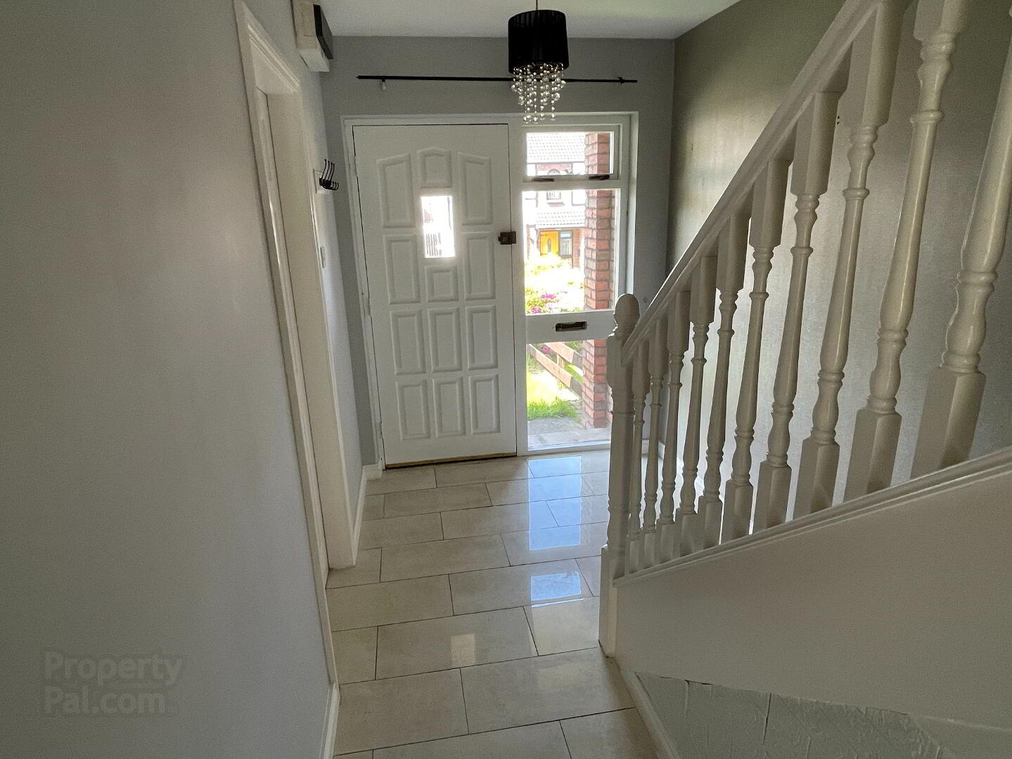 15 Westbury Gardens 13 of 17