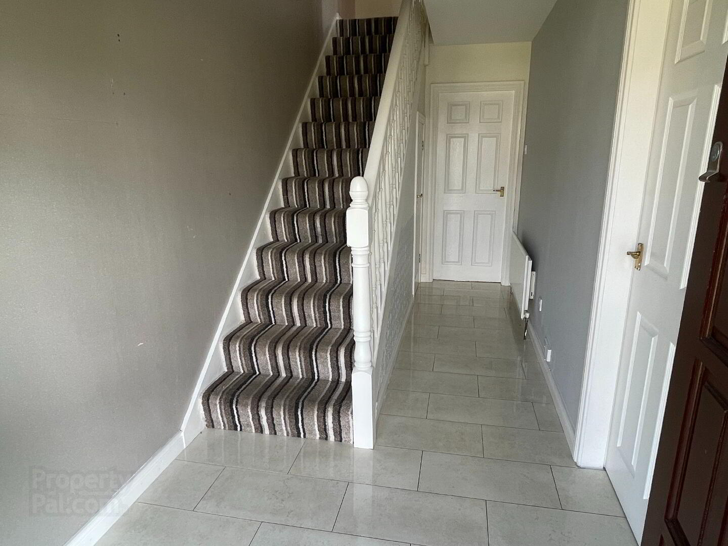 15 Westbury Gardens 12 of 17