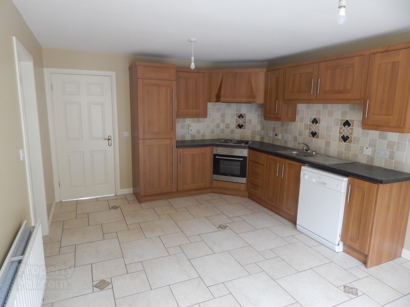 3 Rameen Drive 5 of 17