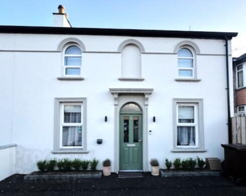 property description image