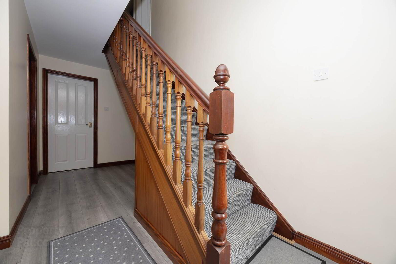 property description image