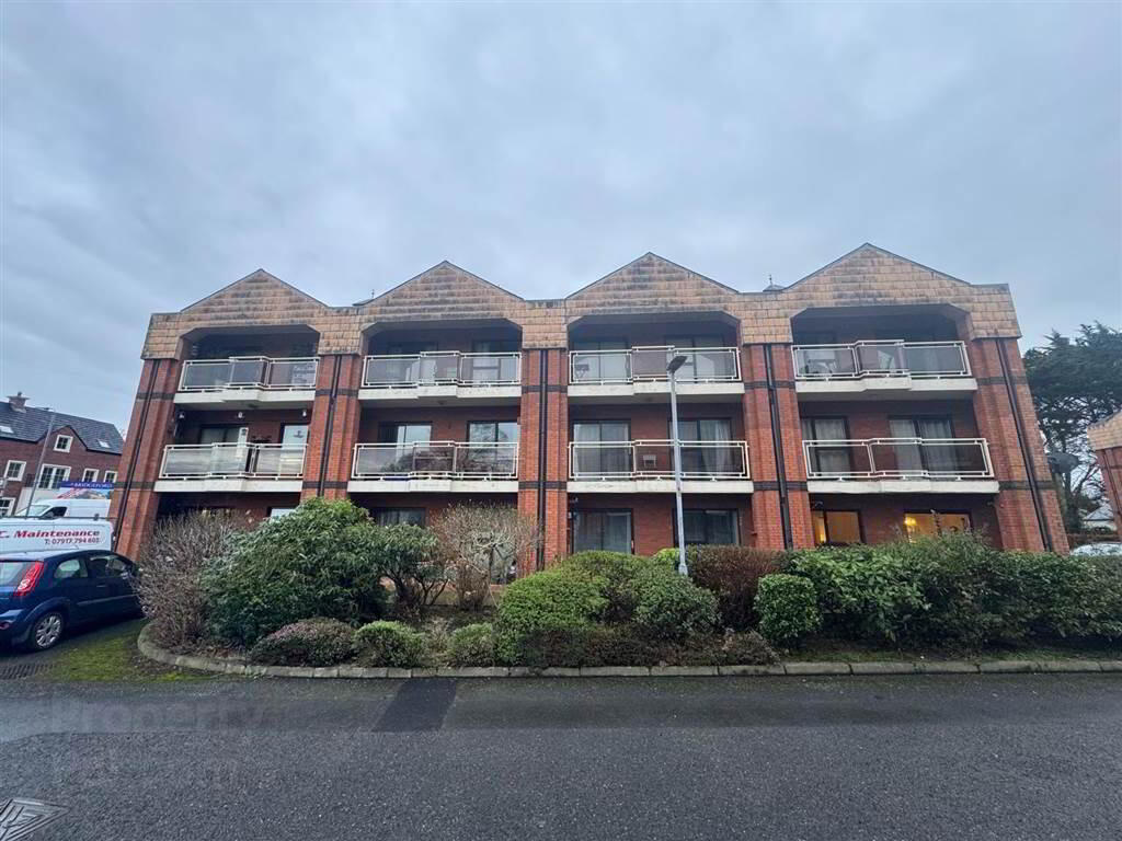 10 Moygannon Court 1 of 8