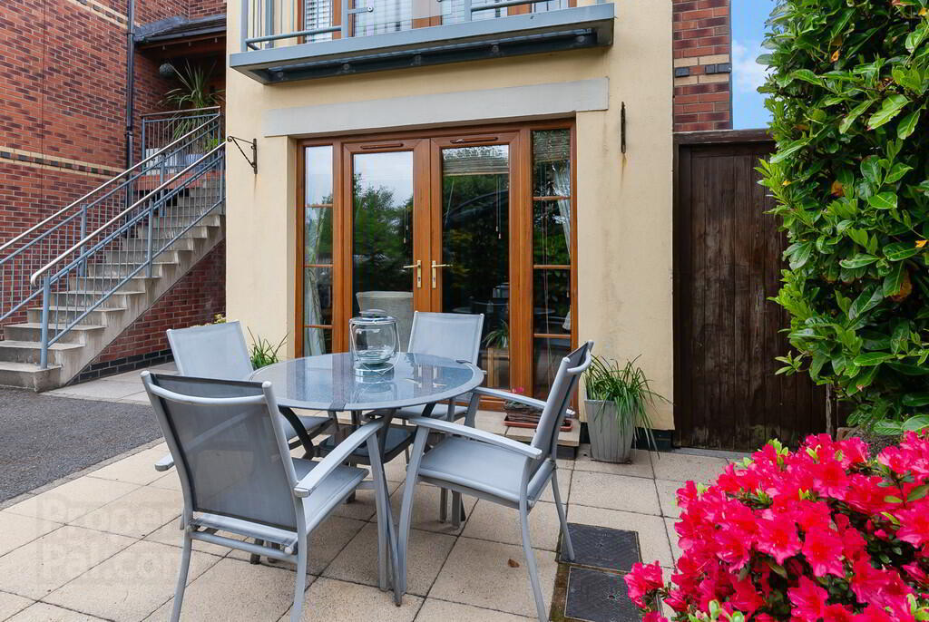 Apt 4 Delamount, 5 Dundela Park 16 of 19