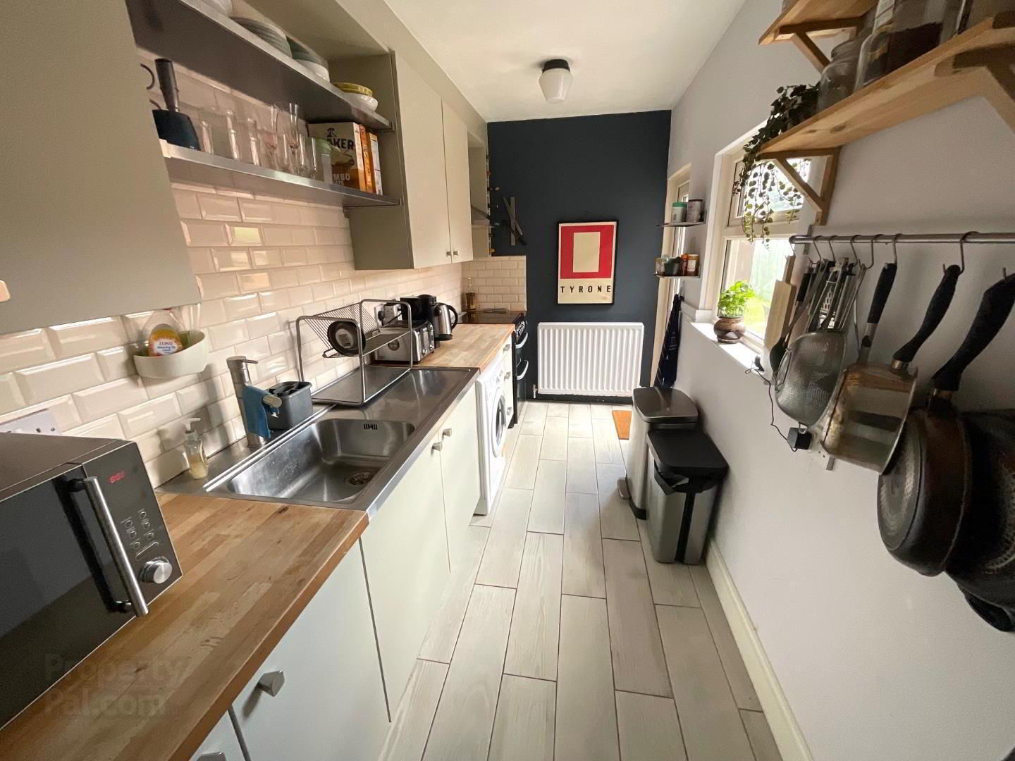201 Ballygomartin Road 6 of 12