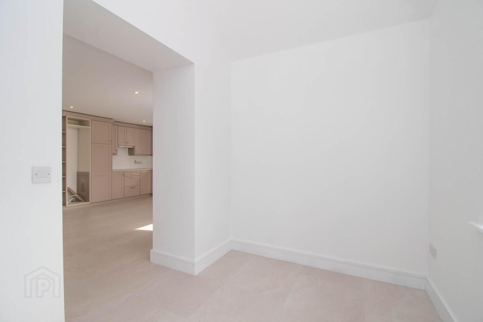 property description image