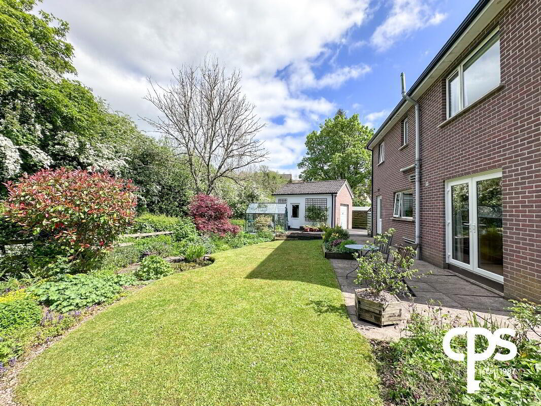 5 Mellifont Court 33 of 36