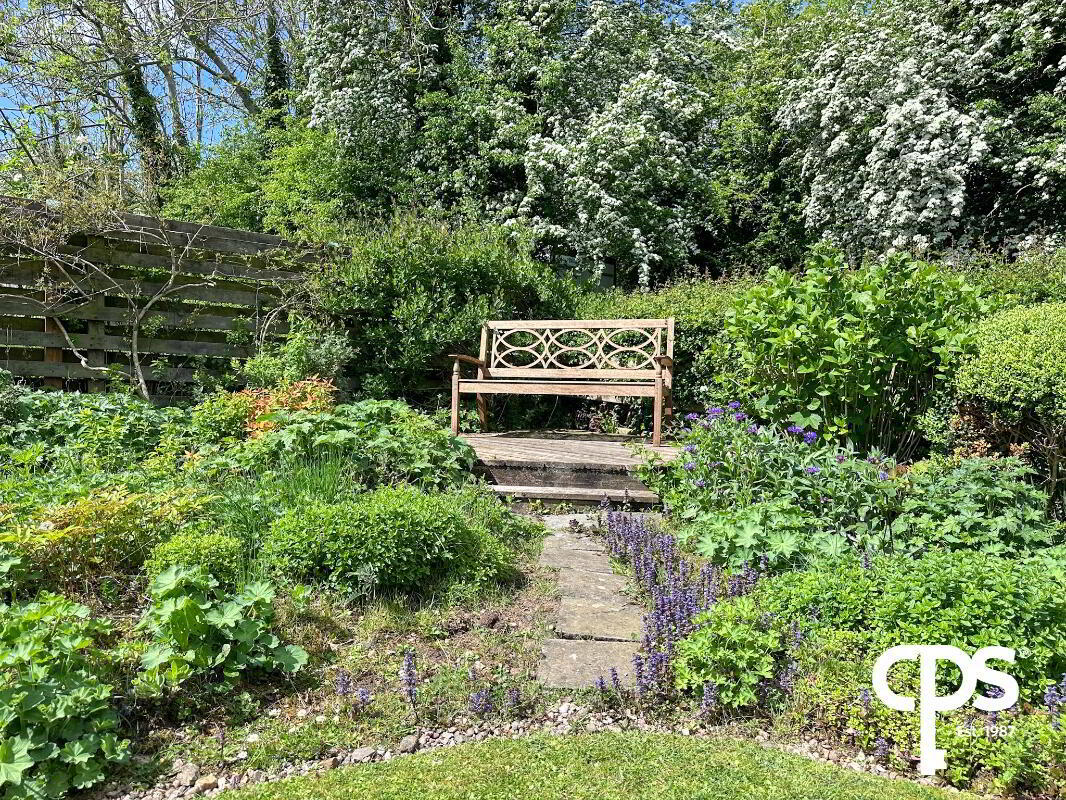 5 Mellifont Court 32 of 36