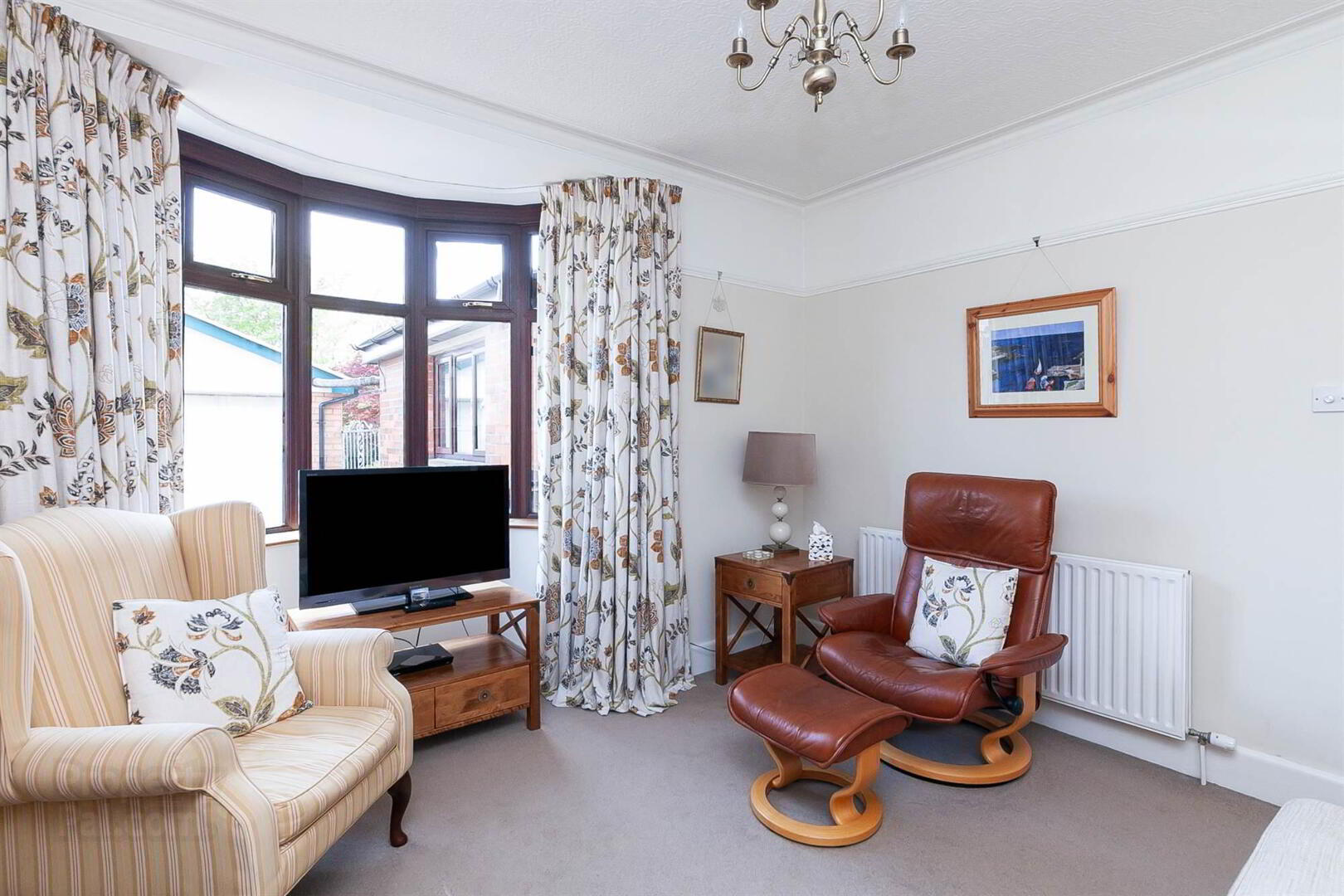 property description image