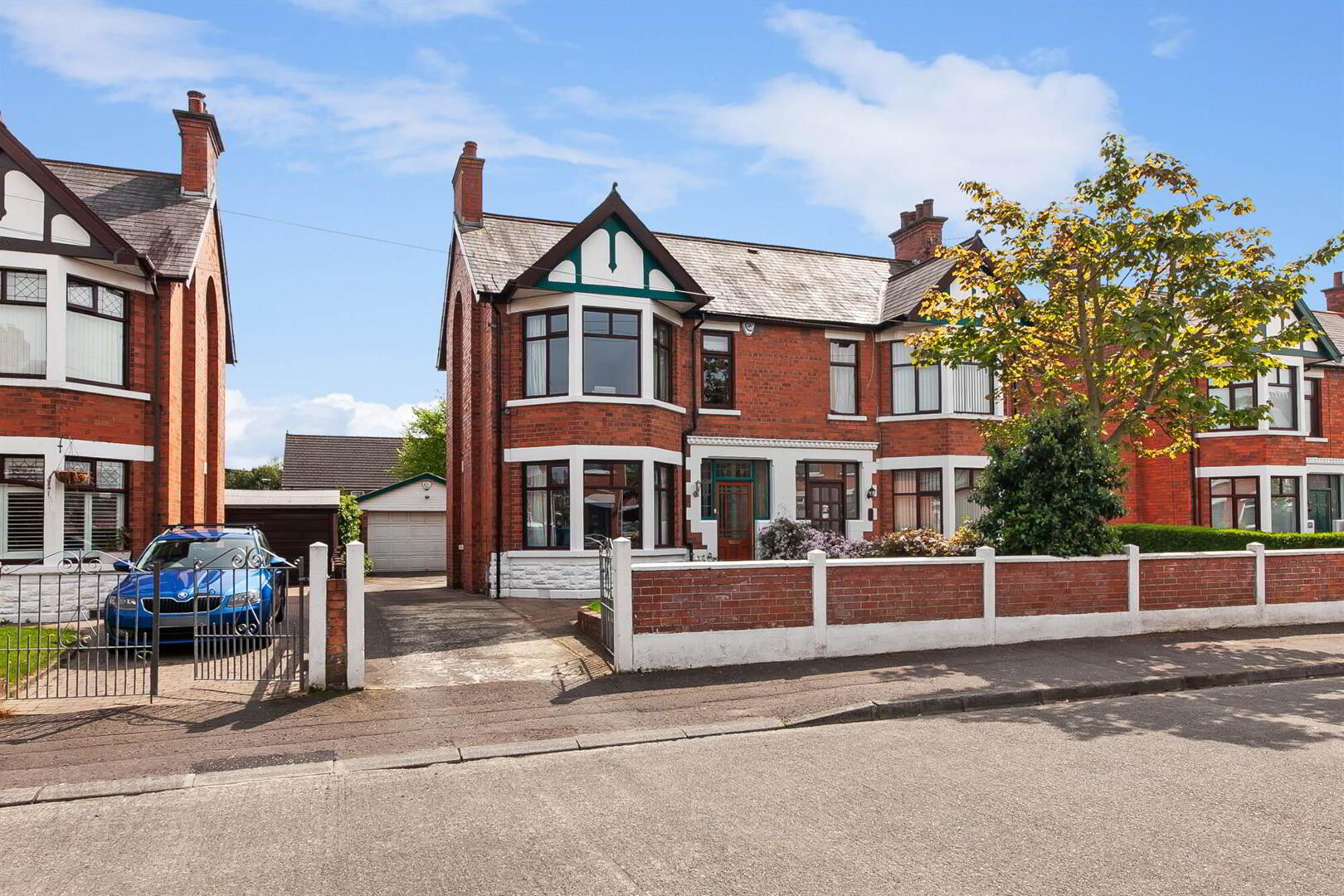 property description image