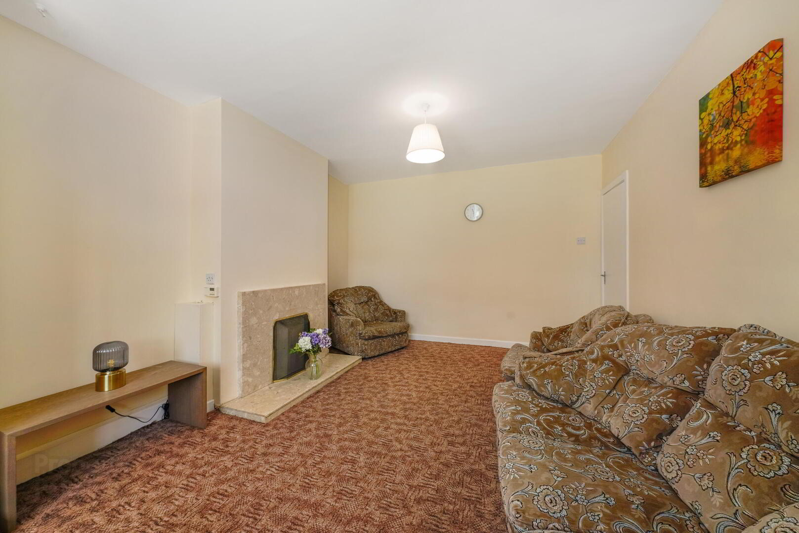 22 Manor Park 1 of 27