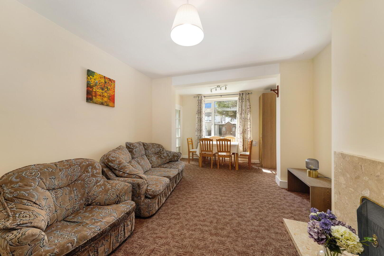 22 Manor Park 5 of 27