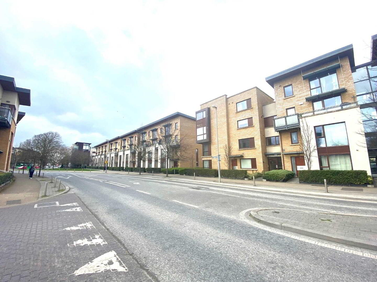 property description image