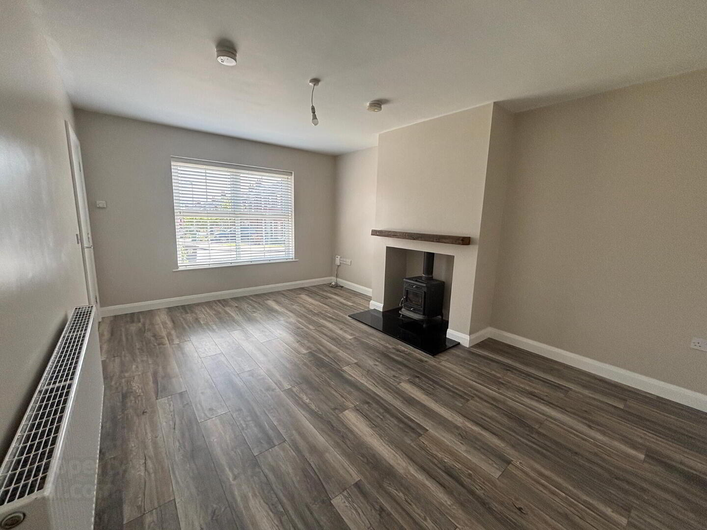 37 Limestone Meadow Crescent 4 of 20