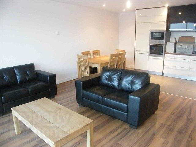 Apt 2.19 The Arc, 2b Queens Road 3 of 9