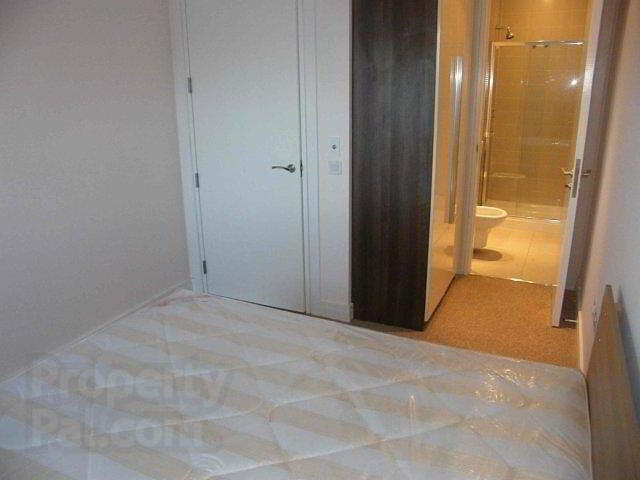 Apt 2.19 The Arc, 2b Queens Road 7 of 9