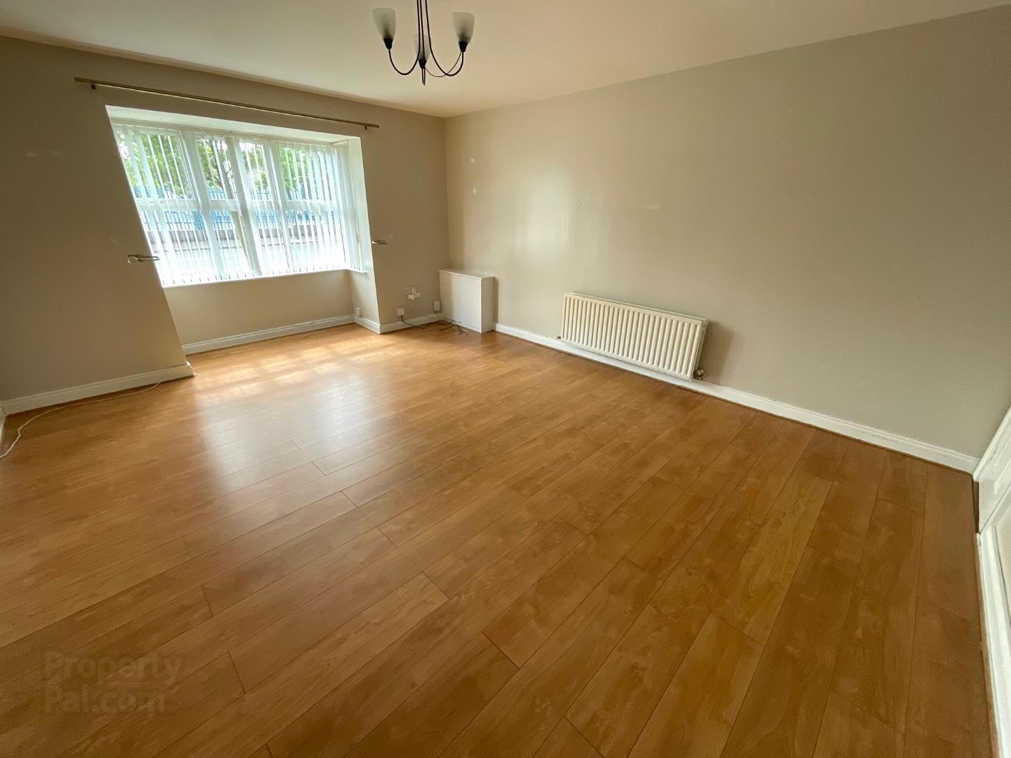 property description image